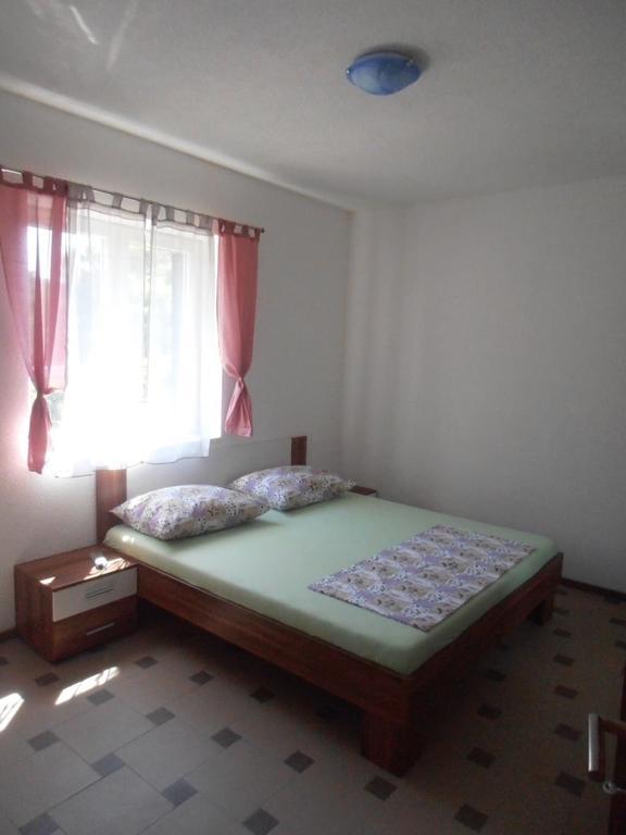 Apartment Afrika Makarska Ruang foto